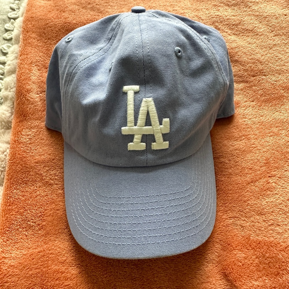 LA hat